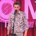 ����� ����