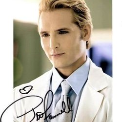 Carlisle Cullen (!)