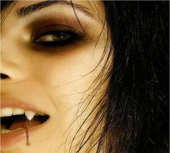 ����� ����