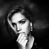 Gloria Nicole Flower