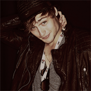 Douglas Booth