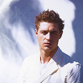 Max Irons