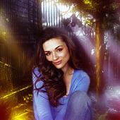 Crystal Reed