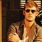 Alex Pettyfer