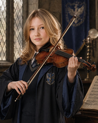 ����� ����