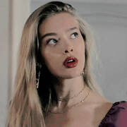 Vivianne Lee
