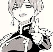 >_<