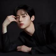 hwang minhyun