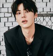 hwang minhyun