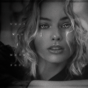 Margot Robbie