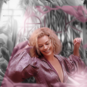 Caroline Love