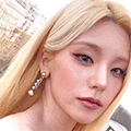 hwang yeji