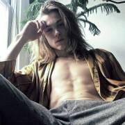 Theo Hawthorne