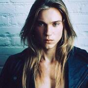 Theo Hawthorne