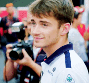 ��� �������